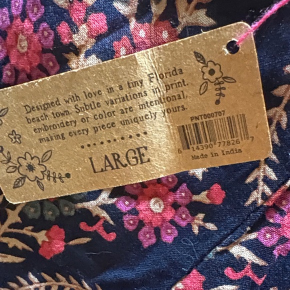 NATURAL LIFE Wide Leg Pants - Navy and Pink Floral - Picture 10 of 10